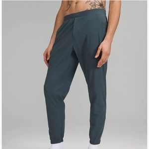 Men’s surge jogger Lululemon